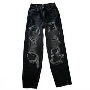 BDG Urban Outfitters, W26, Black, Distressed Boyfriend Jeans